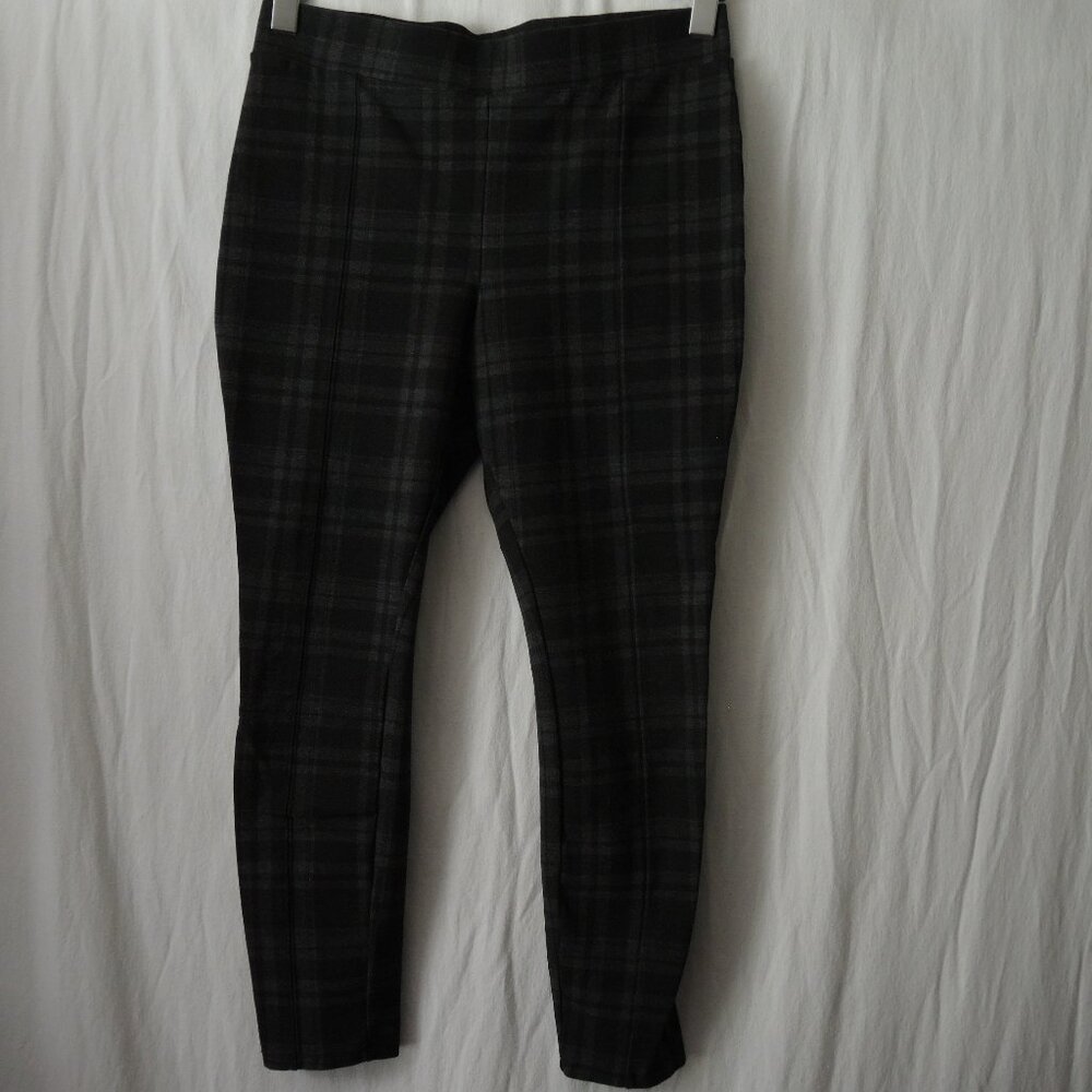 Charcoal Gray Plaid Leggings Cropped Length Pants Size M/L